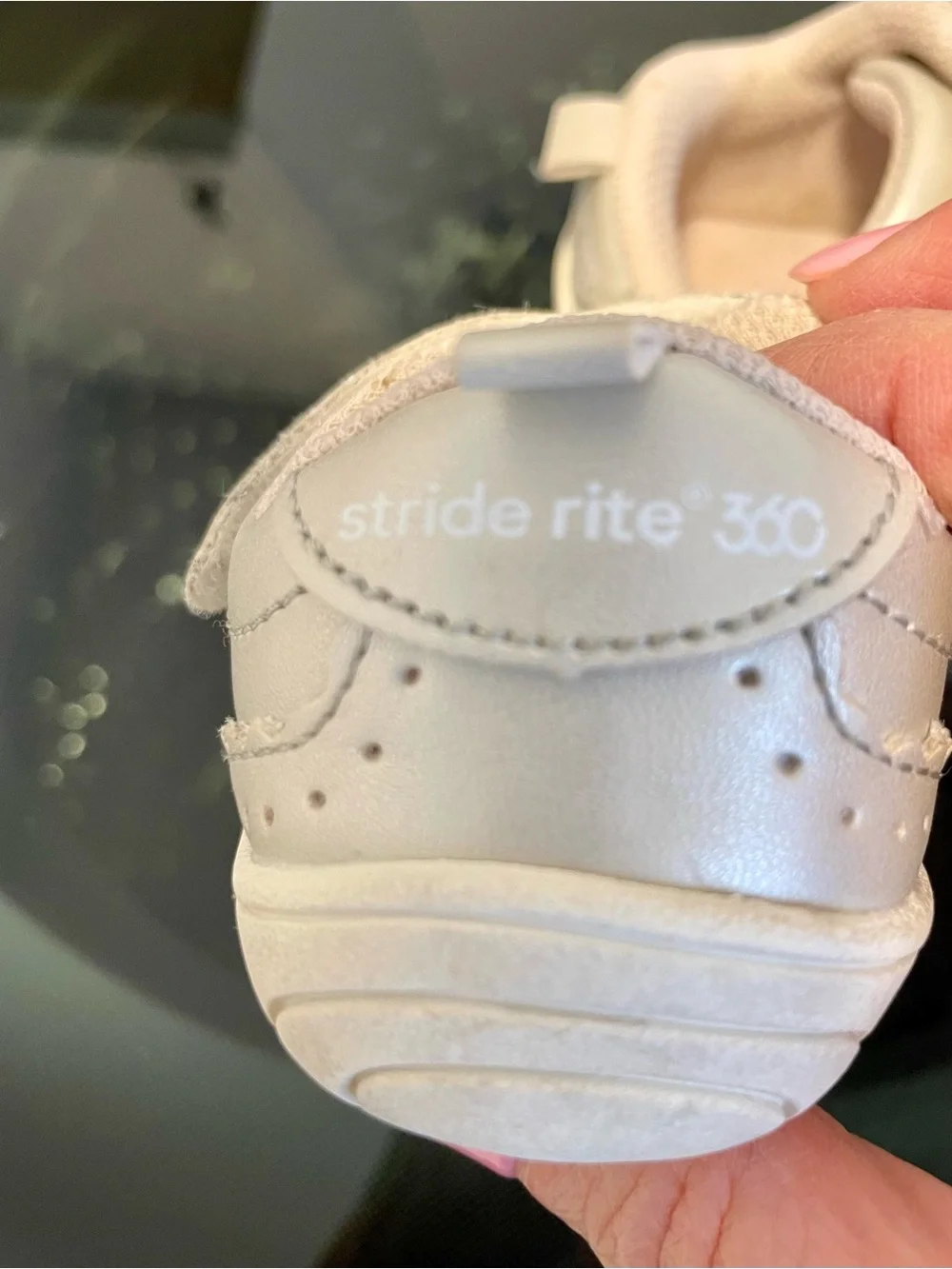 Stride Rite 360 Girls' Metallic Sneakers with Velcro Strap